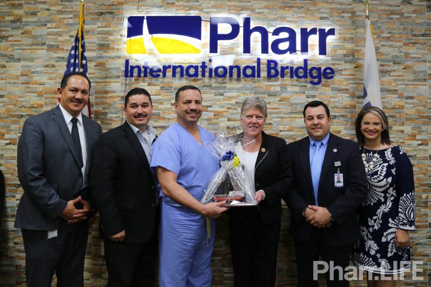Read more about the article Pharr Bridge welcomes Congresswoman Julia Brownley
