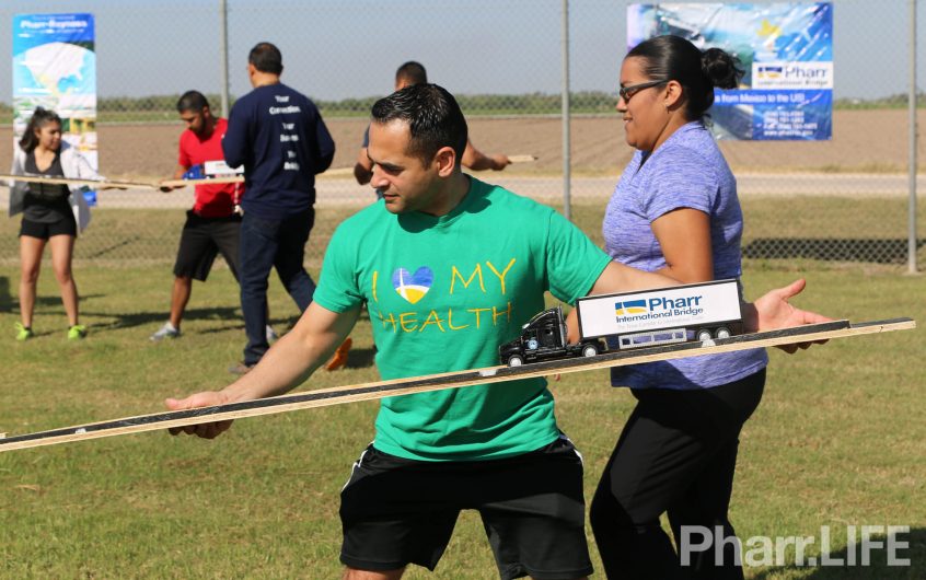 Read more about the article Pharr International Bridge Hosts Teambuilding Activity